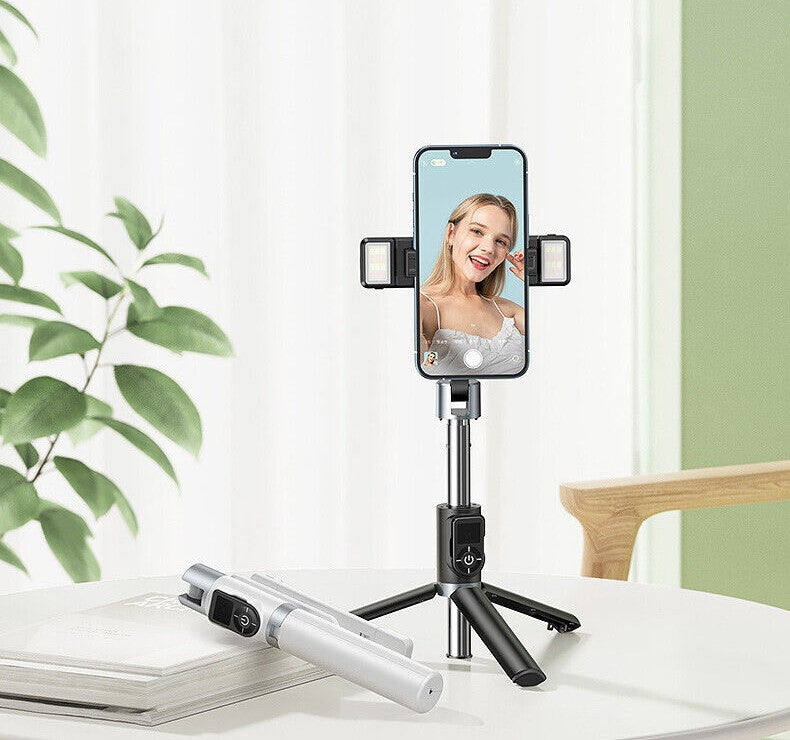 Wireless Bluetooth Selfie Stick